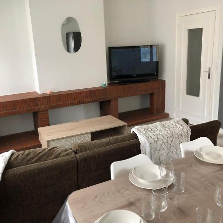 Appartement Cosy Et Lumineux Caussens Buitenkant foto