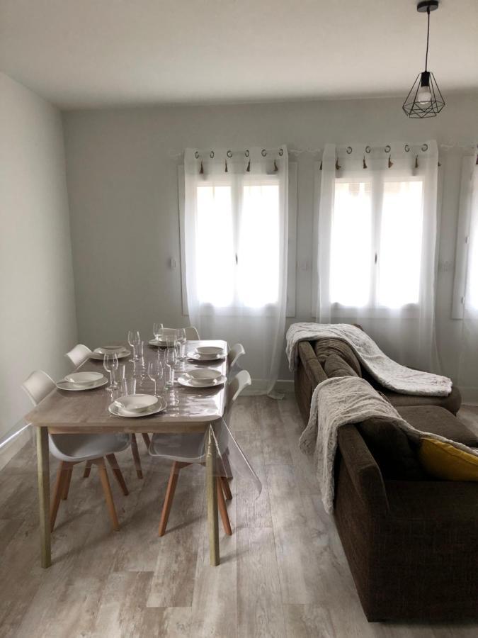 Appartement Cosy Et Lumineux Caussens Buitenkant foto